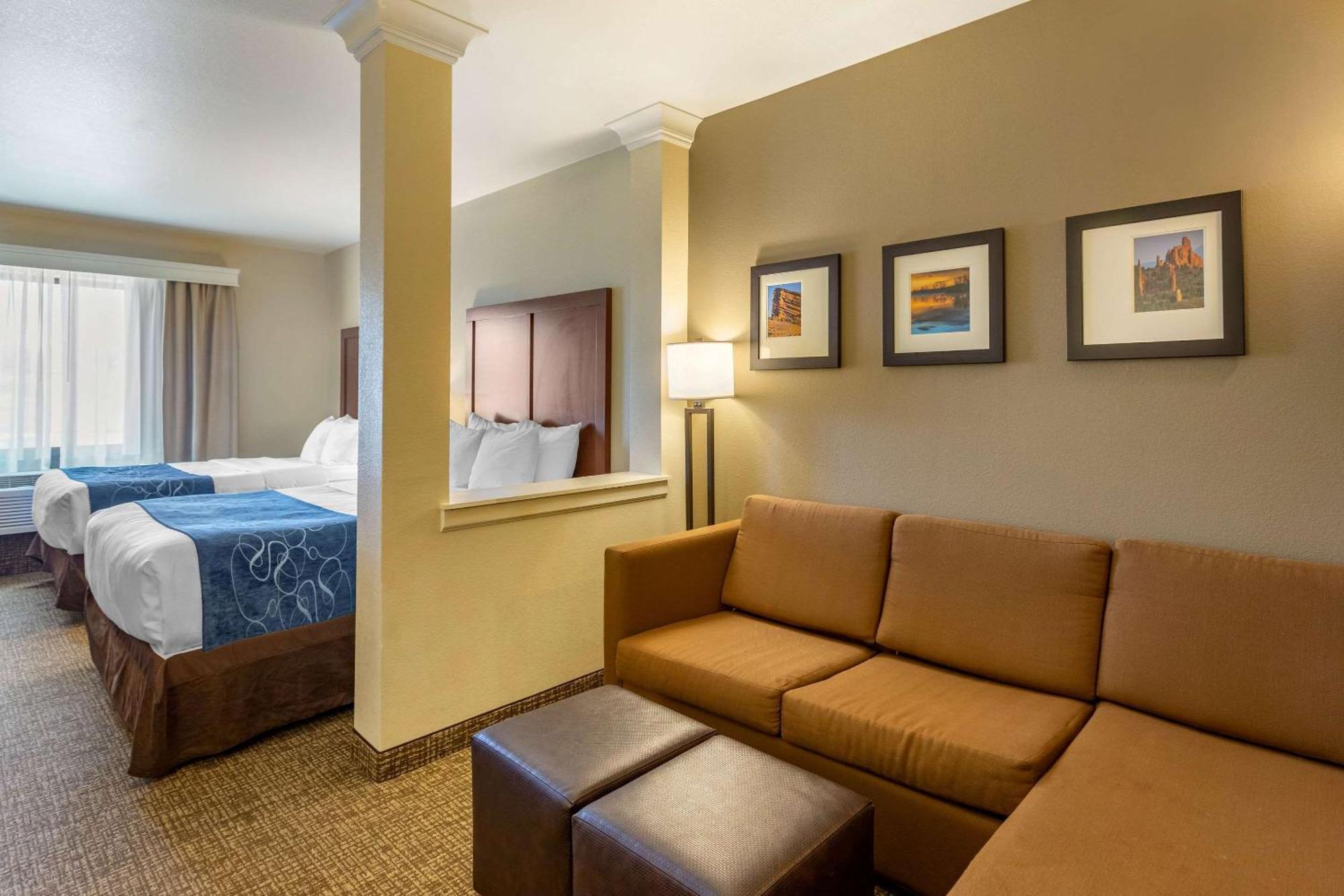 Comfort Suites Near Denver Downtown Dış mekan fotoğraf