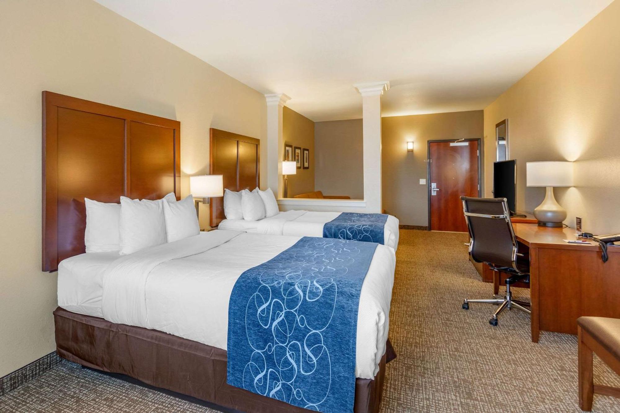 Comfort Suites Near Denver Downtown Dış mekan fotoğraf