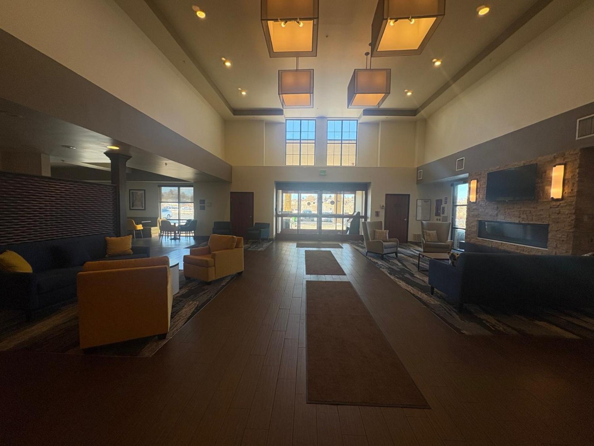Comfort Suites Near Denver Downtown Dış mekan fotoğraf